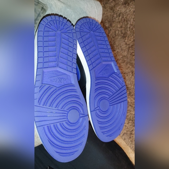 Mid 1s - Picture 3 of 4